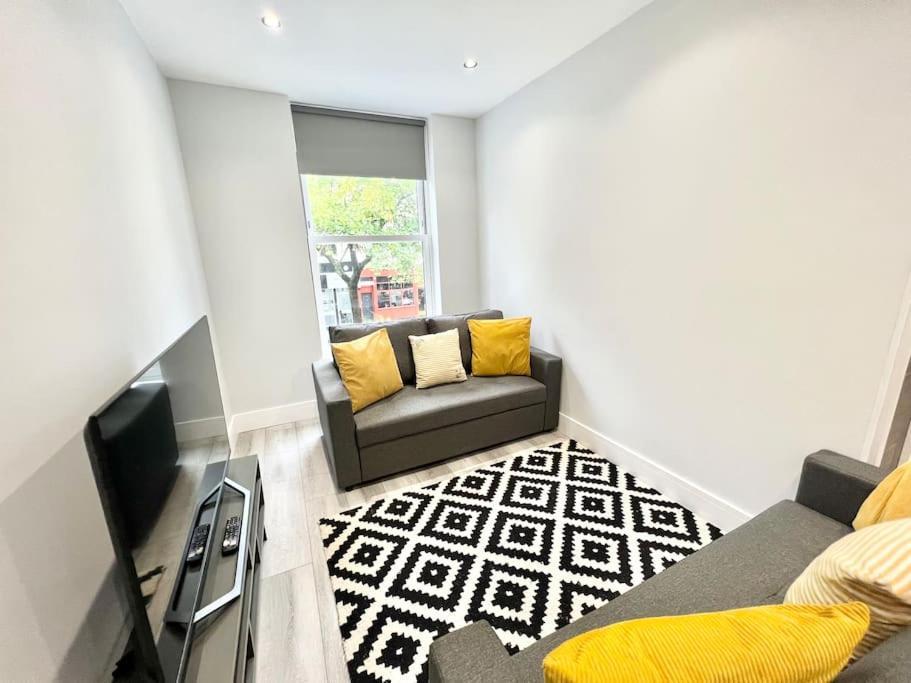Wow Abbey Road Apartment - Sleeps Up To 8 London Exterior photo