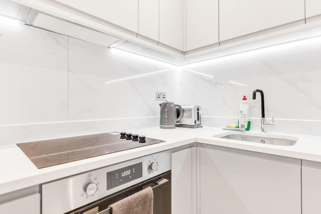 Wow Abbey Road Apartment - Sleeps Up To 8 London Exterior photo